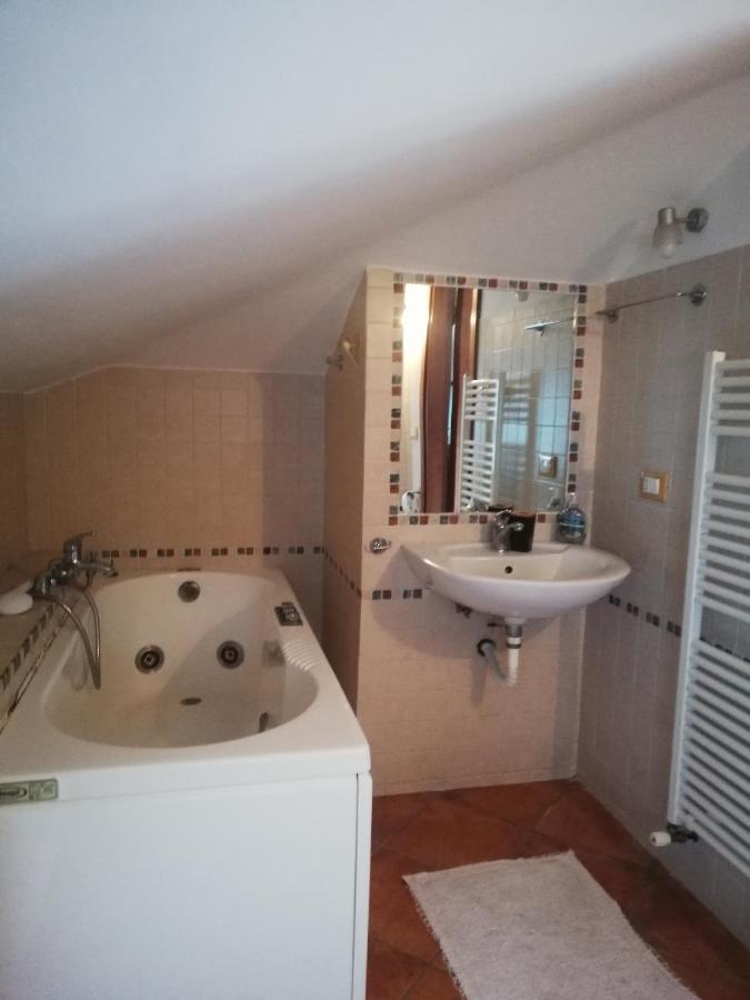 Casa Lalli Apartment Ciampino Luaran gambar